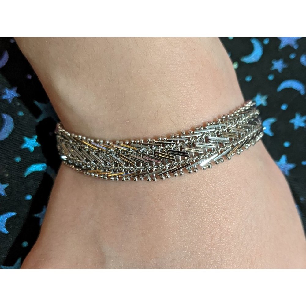 Avant-garde silver bracelet.